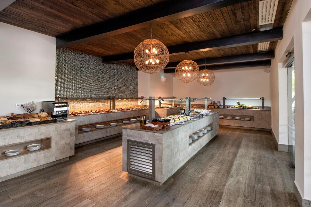 Unique Club At Lopesan Costa Bavaro Resort